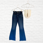 Women Flared Blue Jeans and Cream Corset Outfit